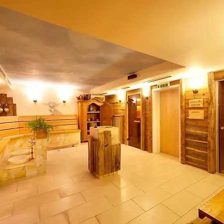 Vitalhotel Sonneck 4*
