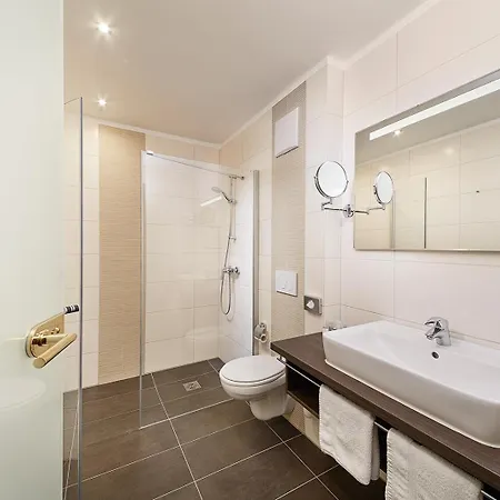 Vitalhotel Sonneck 4* 바트보리쇼펜